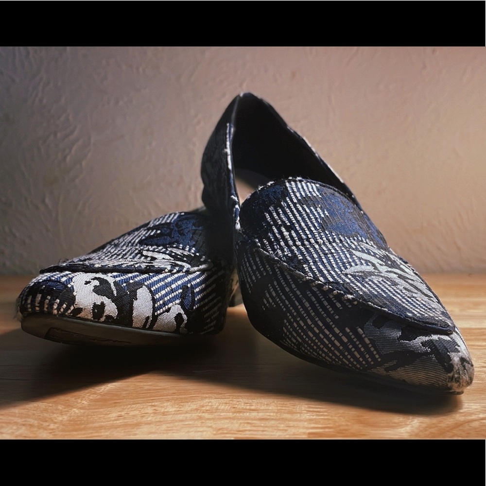 Kelly & Katie Blue Floral Loafer Flats - Picture 3 of 5